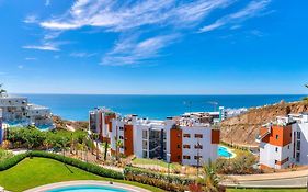 Stunning 2 Bedroom Apartment.